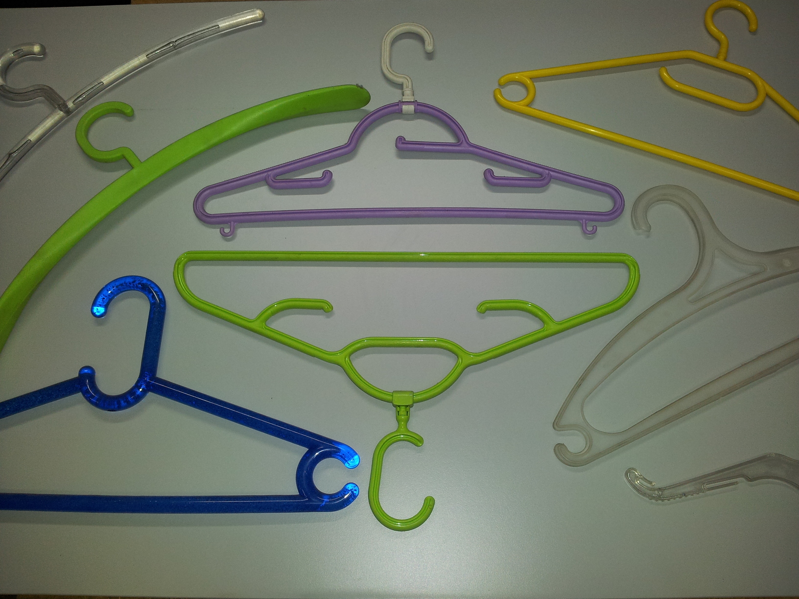 Formy wtryskowe na wieszaki